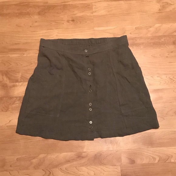Universal Thread Dresses & Skirts - Army Green Skirt Universal Thread Dresses & Skirts - Army Green Skirt